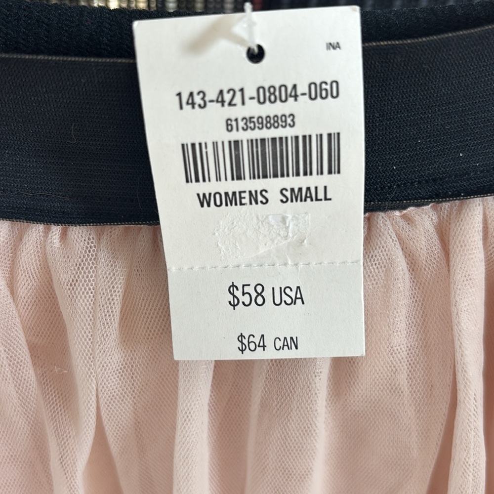 Abercrombie &Fitch Tulle Skirt - Picture 2 of 10